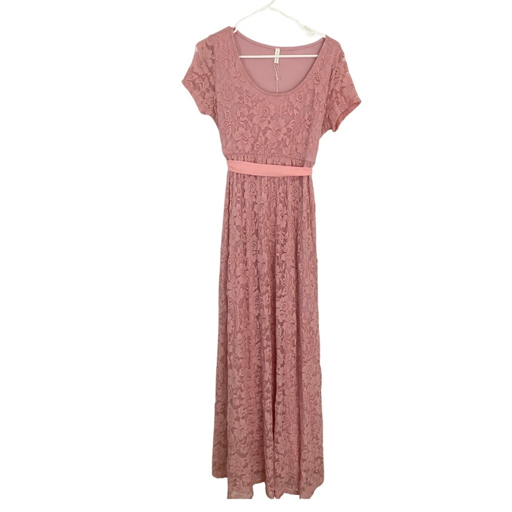 NWT Pink Lace Gown (L)